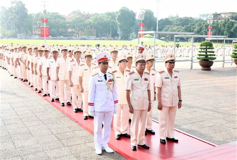 21/8 là ngày gì? Ngày Thần Tài gõ cửa bất ngờ, tài lộc như nước