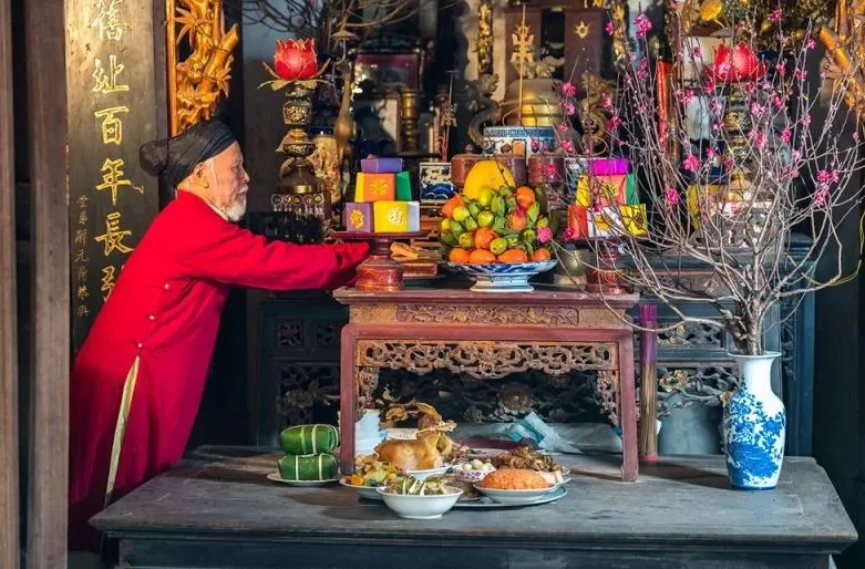 Tỉa chân nhang ngày nào đẹp? Ngày nào nên tránh để không phạm thần linh?